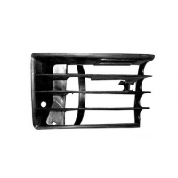 Решетка в бампрере для Audi 100 (C4)